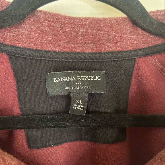 Banana Republic Men’s Maroon Moisture Wicking Quarter Sip Sweatshirt Size XL - Picture 2 of 6